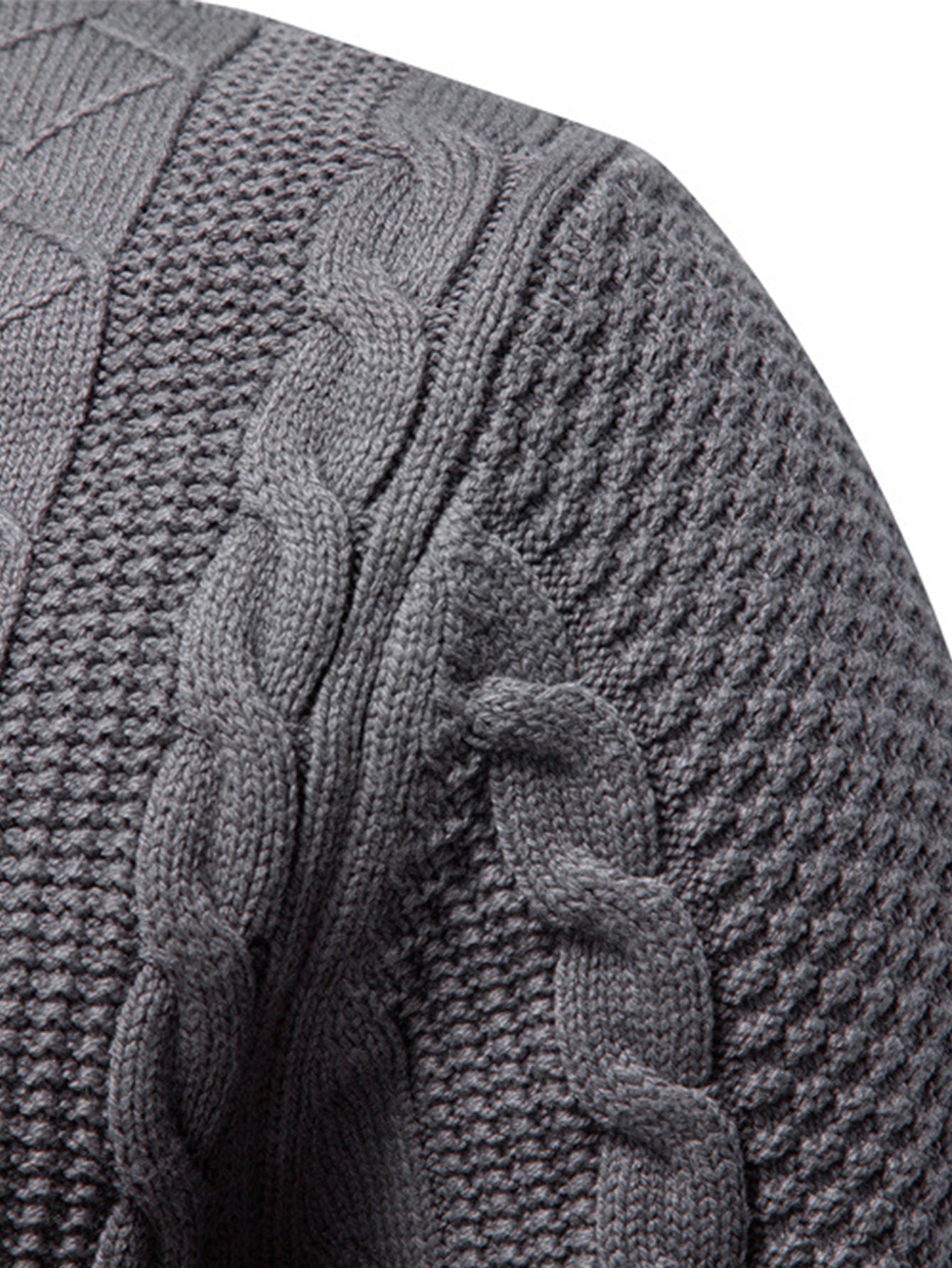 Pull à col montant zippé en jacquard twist