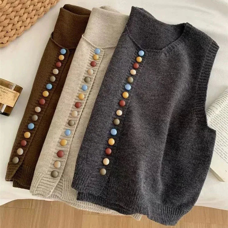 LE MARIBEL | GILET EN TRICOT AVEC BOUTONS COLORES