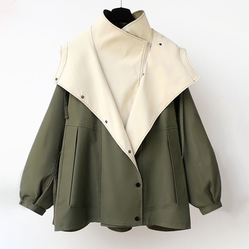 VESTE MULTICOUCHE AVEC DÉTAILS CONTRASTANTS