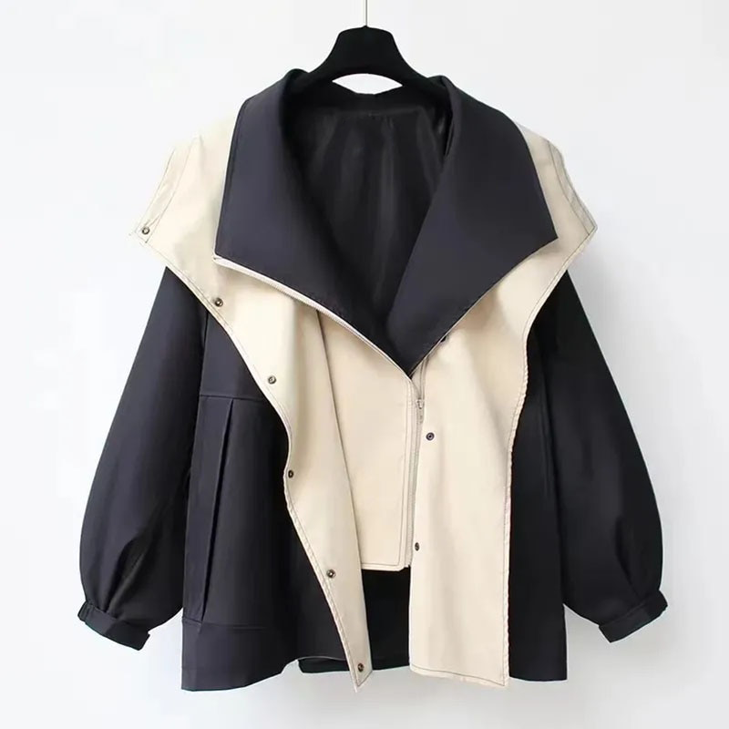VESTE MULTICOUCHE AVEC DÉTAILS CONTRASTANTS