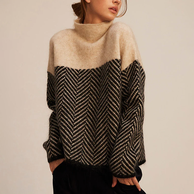 CHEVRON PATTERN SWEATER