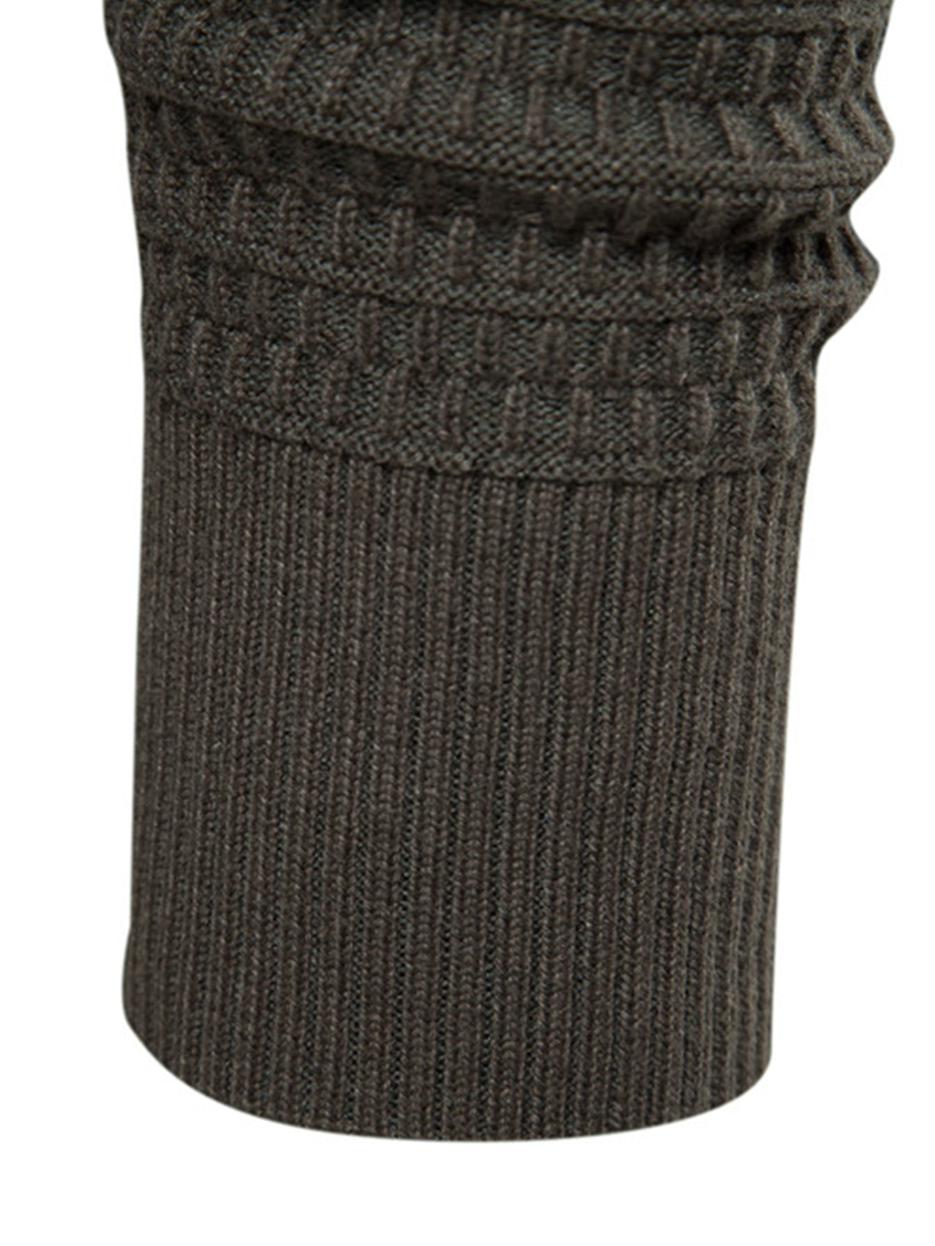 Pull en tricot avec col montant structuré et boutons