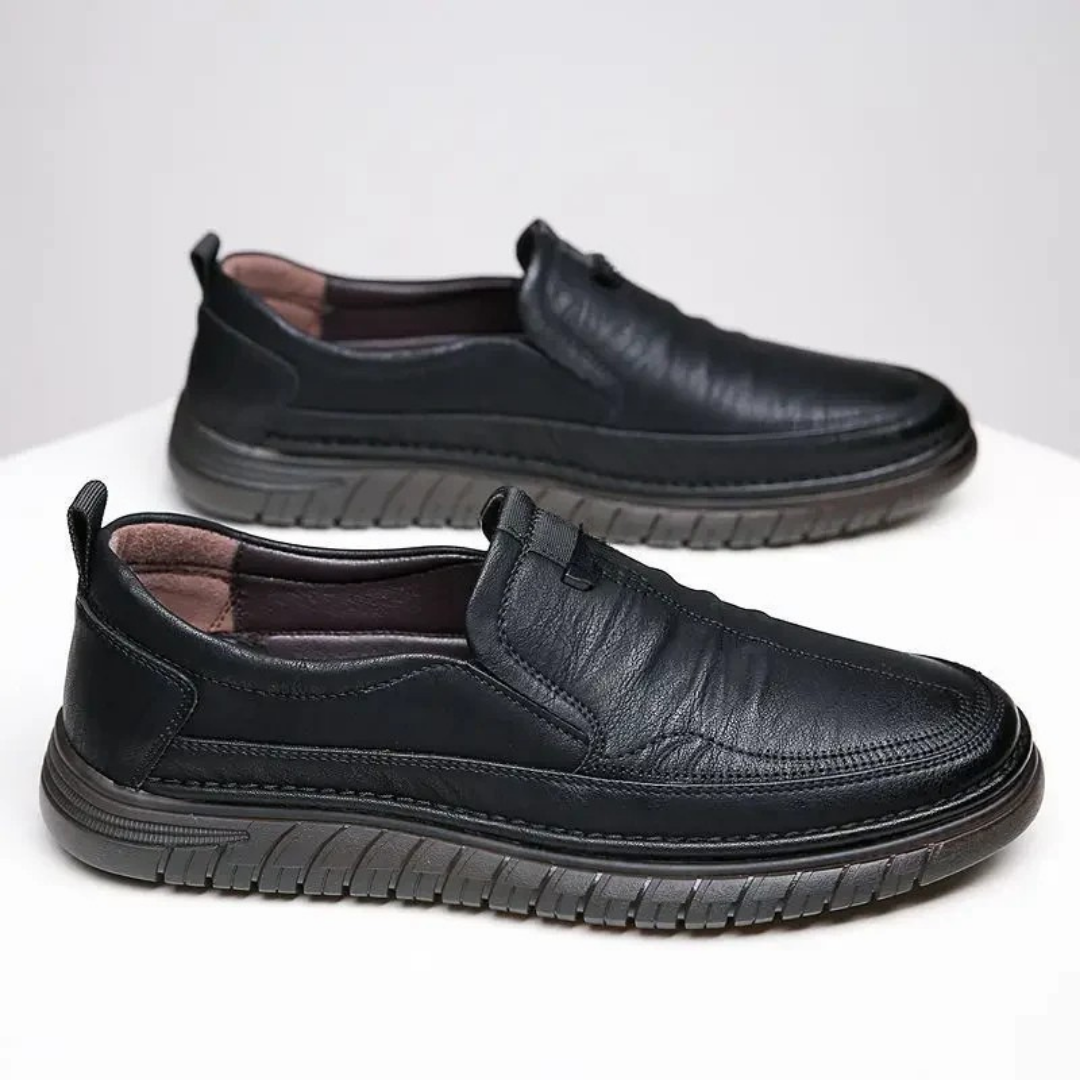 Mocassins en cuir véritable pour hommes avec design classique et semelle antidérapante
