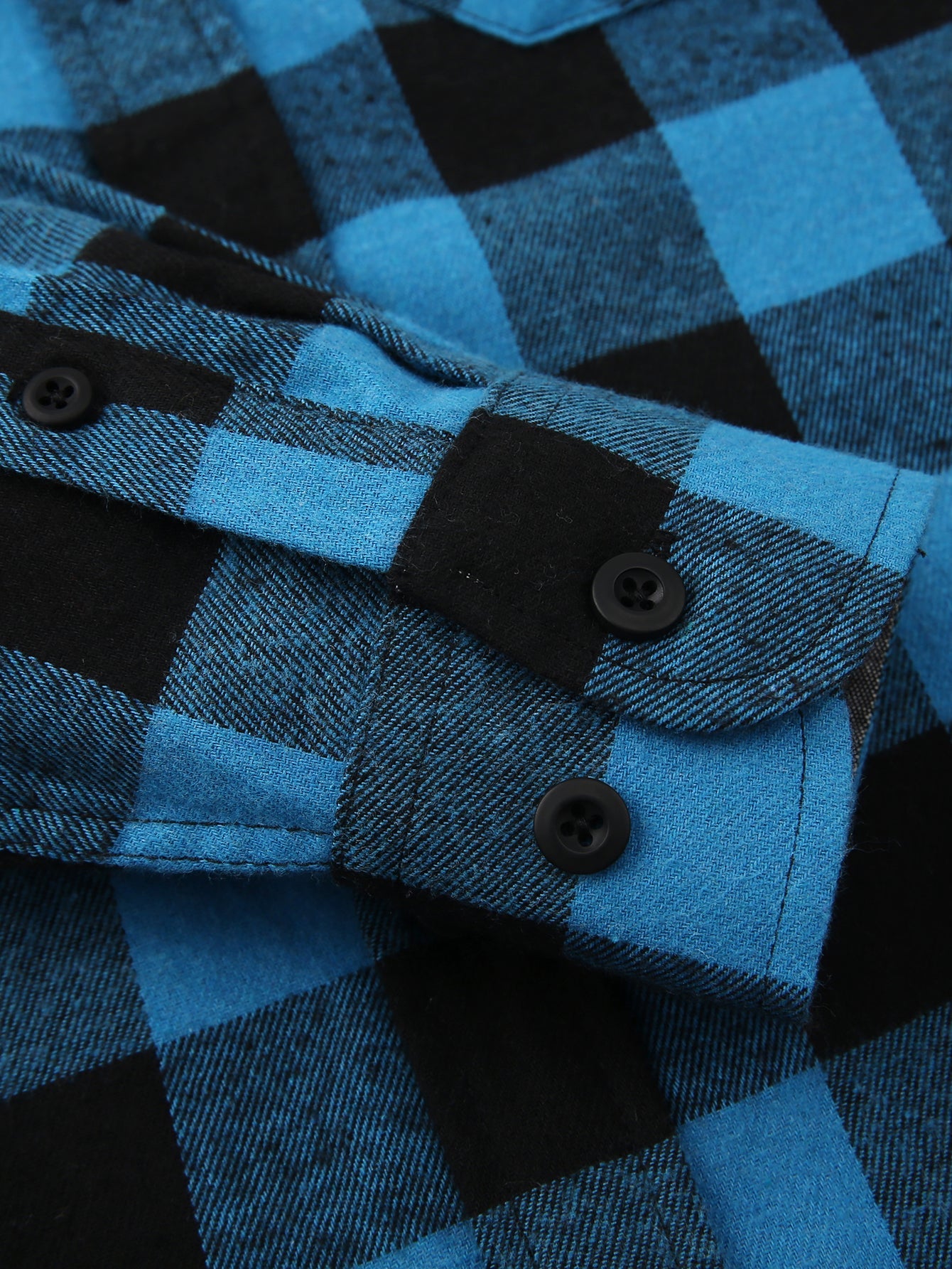 Chemise en flanelle à carreaux avec boutons