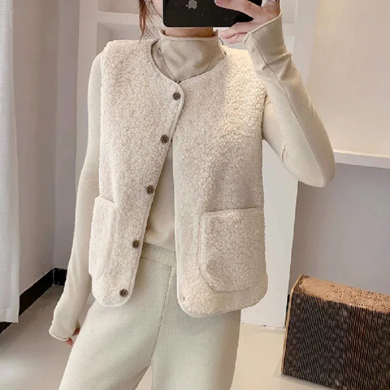 Gilet en Peluche à Deux Poches