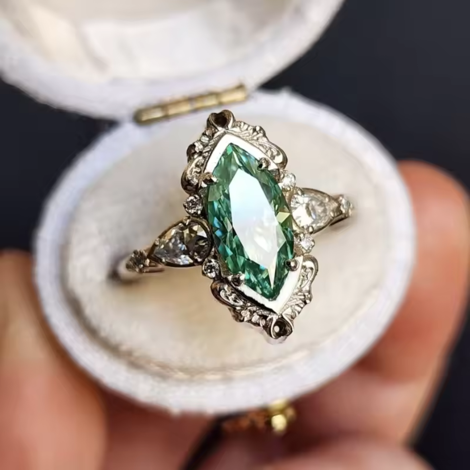 Bague Vaelira Thornewyn