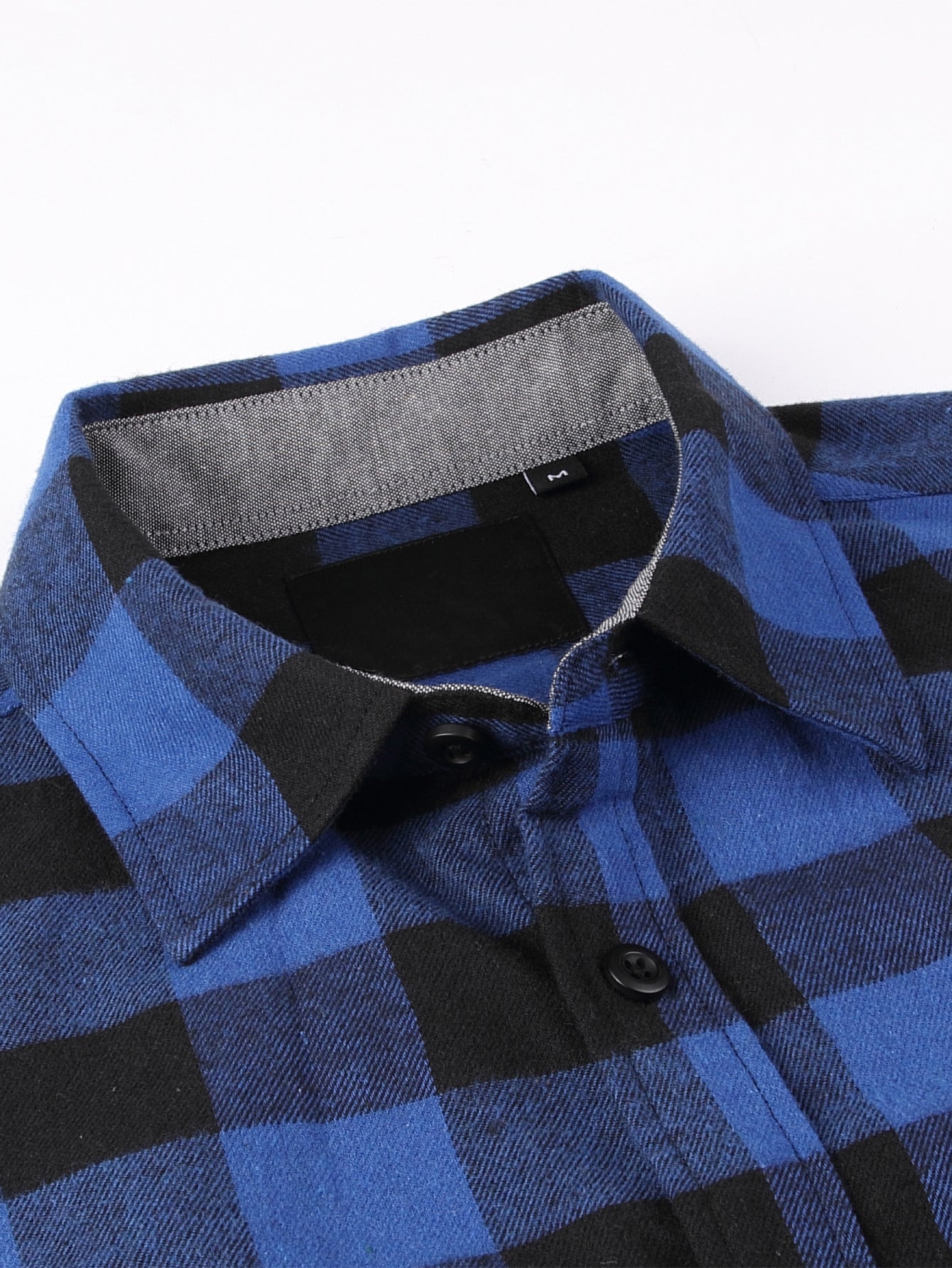 Chemise à carreaux en flanelle avec boutons