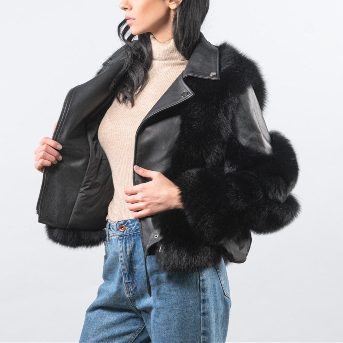 Veste en Cuir de Luxe avec Fourrure